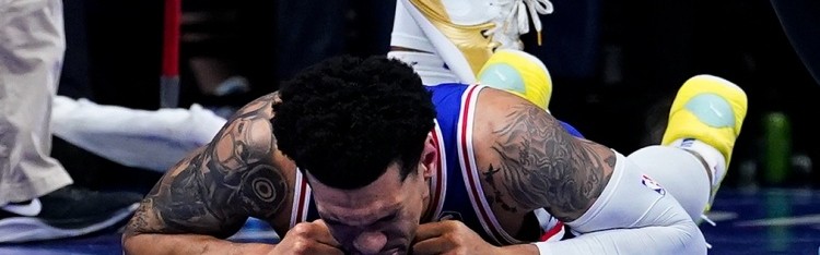 几乎退役！铁林：我ACL重伤时年龄比巴特勒还小 但当时都说我废了